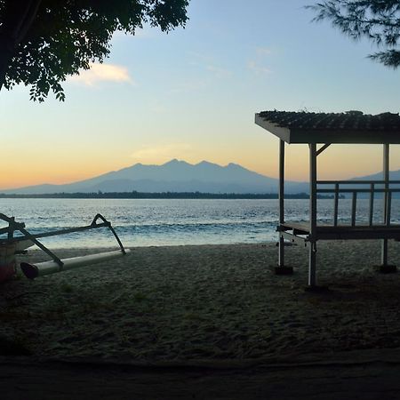 Hotel Gazebo Meno Gili Meno Exteriér fotografie